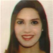 Profesora con nativa de Valencia, estudiando la doble carrera infantil y primaria